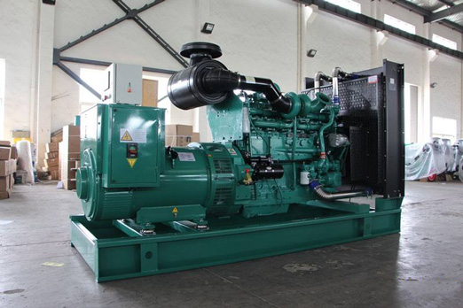 怀仁320kw康明斯柴油发电车出租组图片 怀仁320kw康明斯柴油发电车出租组图片